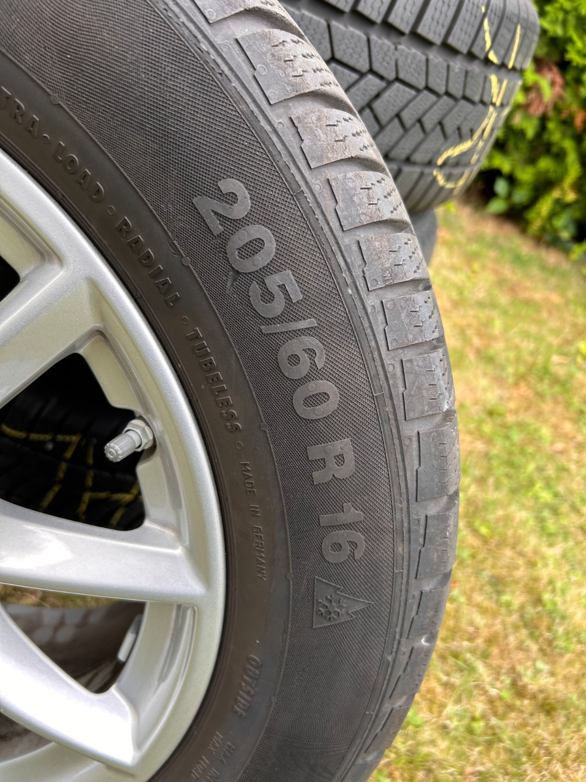 4 x Winterräder Original BMW 205/60 R16 Alufelgen 92H M+S 6855080 Continental Kompletträder