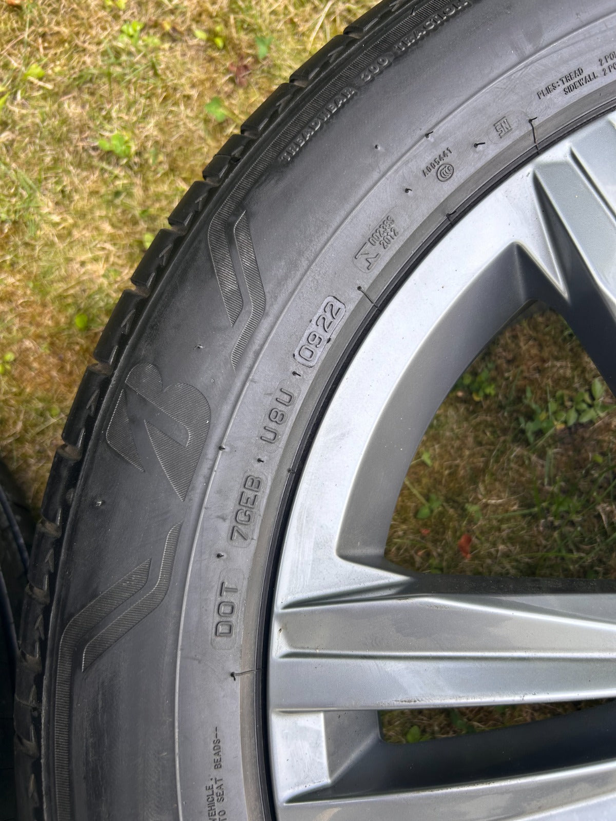 4 x Original VW 19 Zoll Alufelgen Kompletträder Sommerreifen 255/55 R19