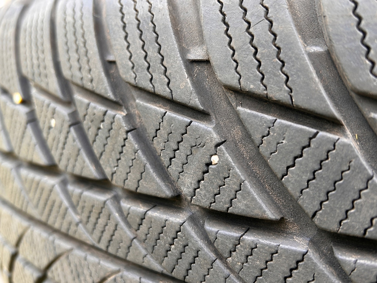 4 x Original BMW Winterräder 17 Zoll Style 574 205/60 Bridgestone RunFlat LM001